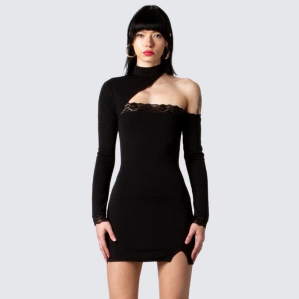 Finesse Studios Isla Dress